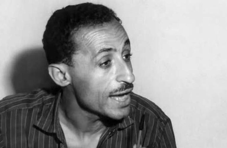 غلاف كتاب "مذكرات كاريوكا"