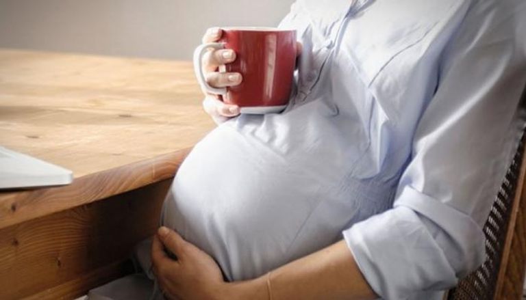 دراسة تكشف مخاطر تناول القهوة والشاي أثناء الحمل - صورة أرشيفية