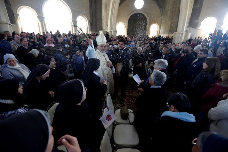 مسيحيون في الأردن يحتفلون بالحج إلى منطقة تعميد المسيح