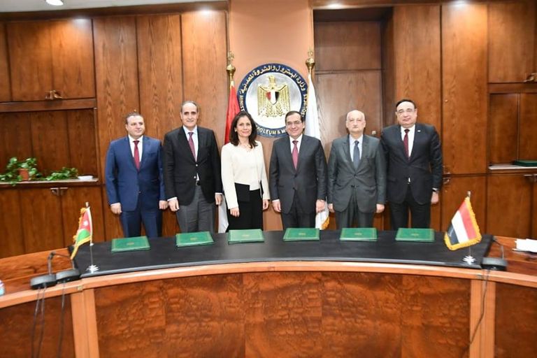 اتفاقيات في قطاع الغاز  بين مصر والأردن