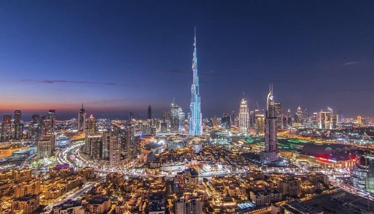 الإمارات ضمن أفضل 5 دول عالميا كوجهة للعمل