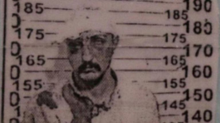 صور حديثة تفضح تعذيب إيران لمعتقلين صوفيين قبل أشهر مصادمات بين الدراويش وقوات أمن إيرانية- أرشيف