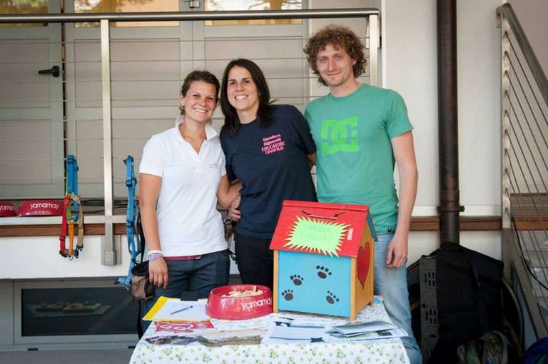 بنك في إيطاليا يسمح لموظفيه بإحضار الكلاب للعمل