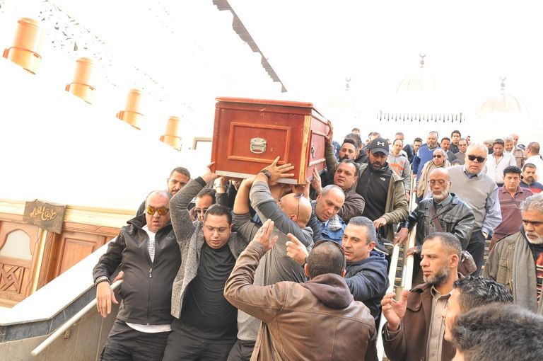 تشييع جثمان الفنان سعيد عبدالغني