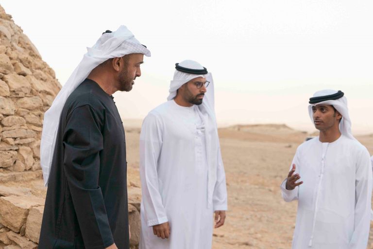 جانب من زيارة الشيخ محمد بن زايد آل نهيان لموقع 