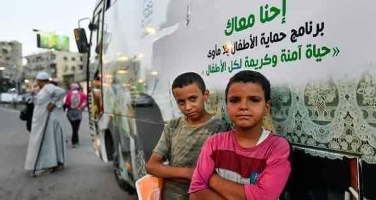 فرق إنقاذ تجوب شوارع مصر لإيواء المشردين