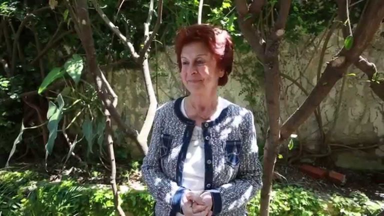 الروائية اللبنانية مي منسَّي 