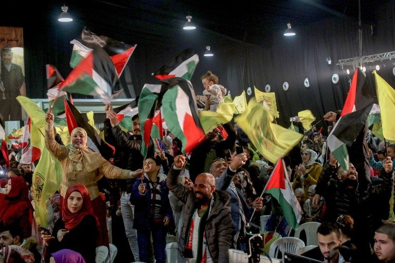 حفل زفاف جماعي للاجئين الفلسطينيين في لبنان