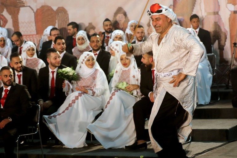 حفل زفاف جماعي للاجئين الفلسطينيين في لبنان