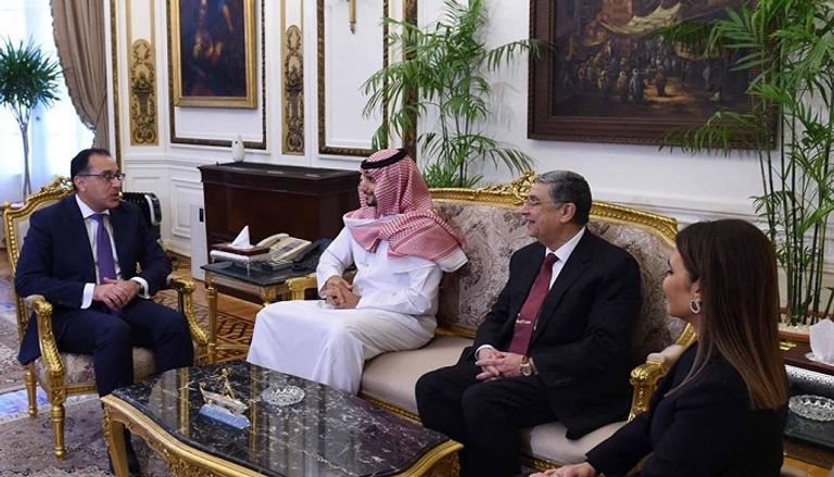 خطة استثمارية لتصنيع السيارات الكهربائية في مصر