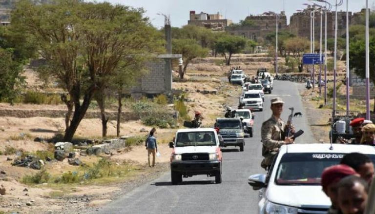قوات الجيش اليمني أثناء ملاحقة الدواعش بتعز