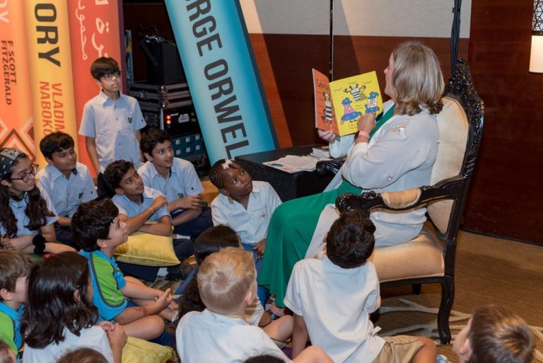 جانب من فعاليات الإعلان عن مهرجان طيران الإمارات للآداب