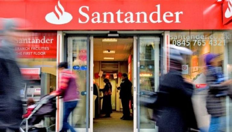 بنك سانتاندر سيغلق نحو خمس فروعه في بريطانيا