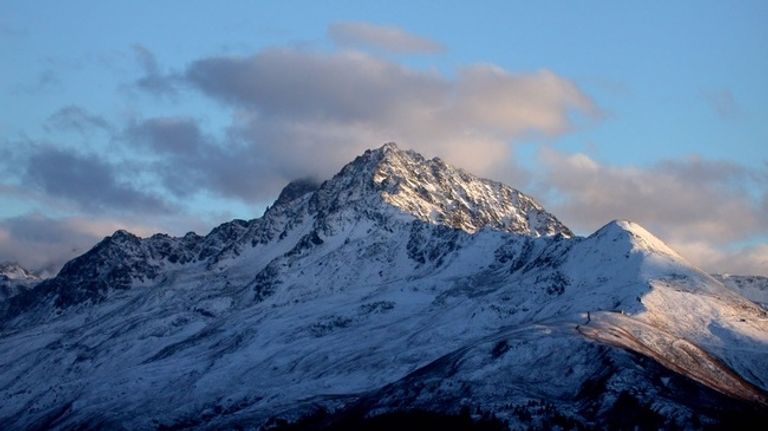 معالم سياحية جعلت "دافوس" وجهة مميزة للباحثين عن الراحة