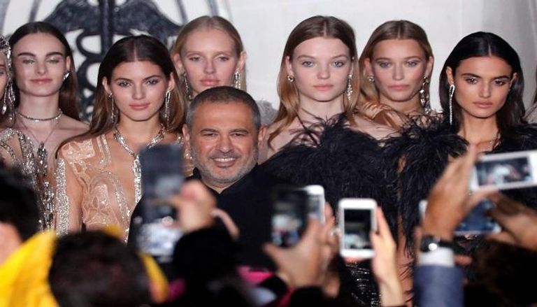 إيلي صعب في أحد عروضه - صورة أرشيفية