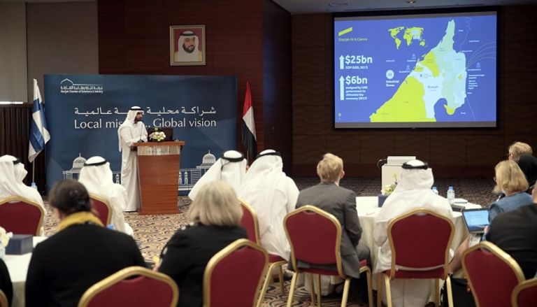 دائرة العلاقات الحكومية في الشارقة تجتمع مع وفد فنلندي