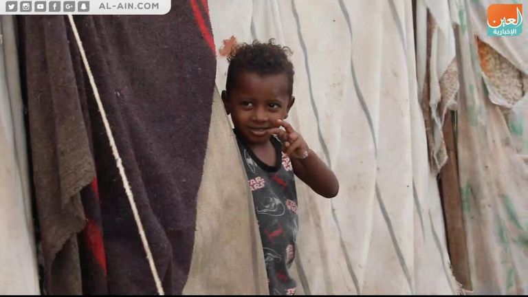 طفلة في مخيم "الشوكاني" جنوبي اليمن "العين الإخبارية" في مخيم "الشوكاني" بمحافظة لحج جنوبي اليمن