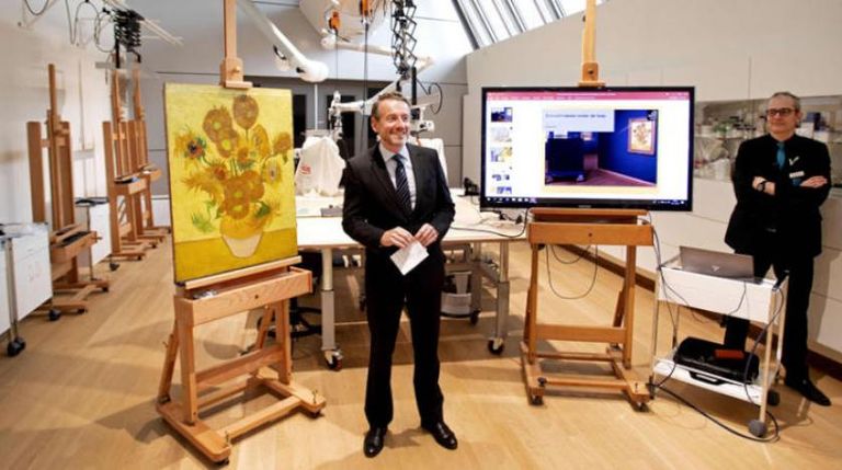 لوحة فان جوخ "زهور دوار الشمس"