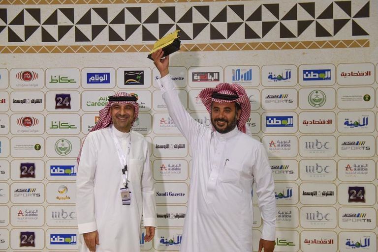 انطلاق مهرجان الملك عبدالعزيز للصقور في دورته الأولى