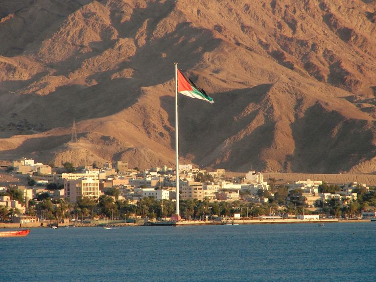 طقس السبت: أمطار رعدية بالسعودية.. وتحذير من انهيارات ثلجية في لبنان
