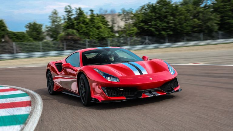 موديل فيراري 488 Pista