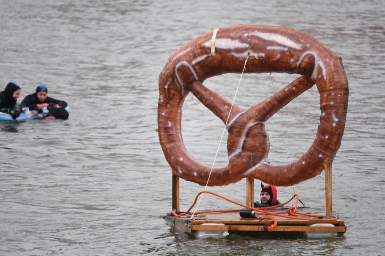 المئات يشاركون في التحدي السنوي