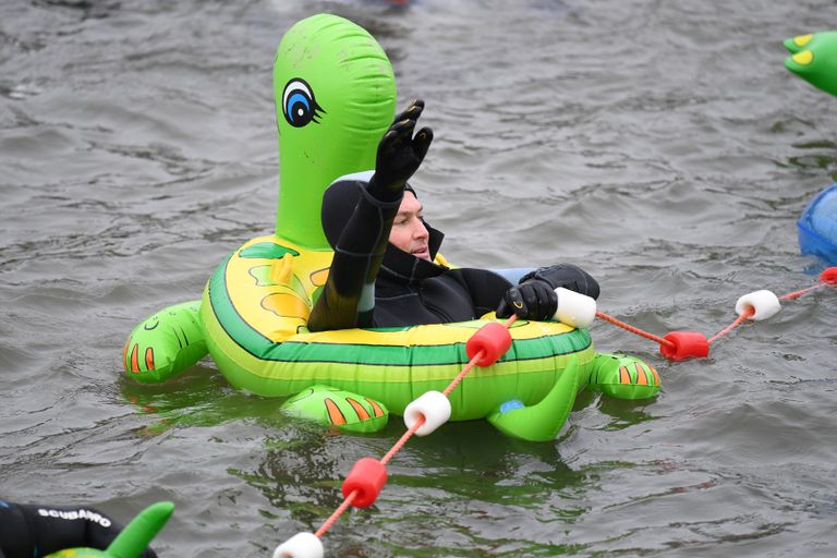 المئات يشاركون في التحدي السنوي