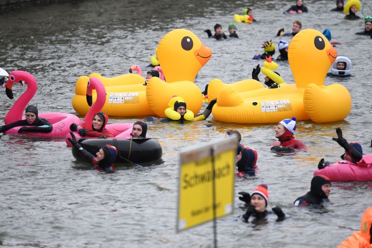 المئات يشاركون في التحدي السنوي