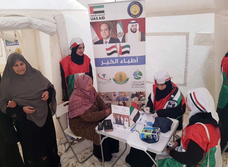 حملة الشيخة فاطمة الإنسانية تدشن مهامها في القرى المصرية