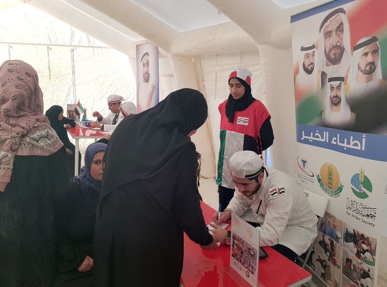 حملة الشيخة فاطمة الإنسانية تدشن مهامها في القرى المصرية