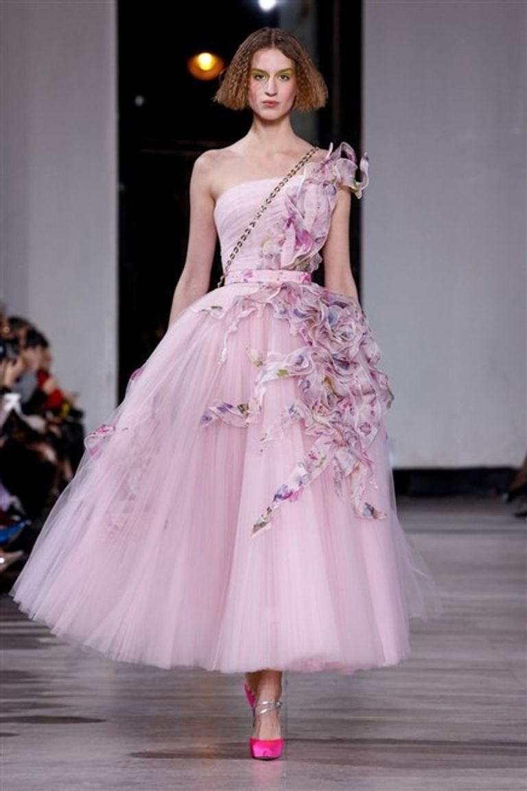 مجموعة المصمم اللبناني العالمي جورج شقرا