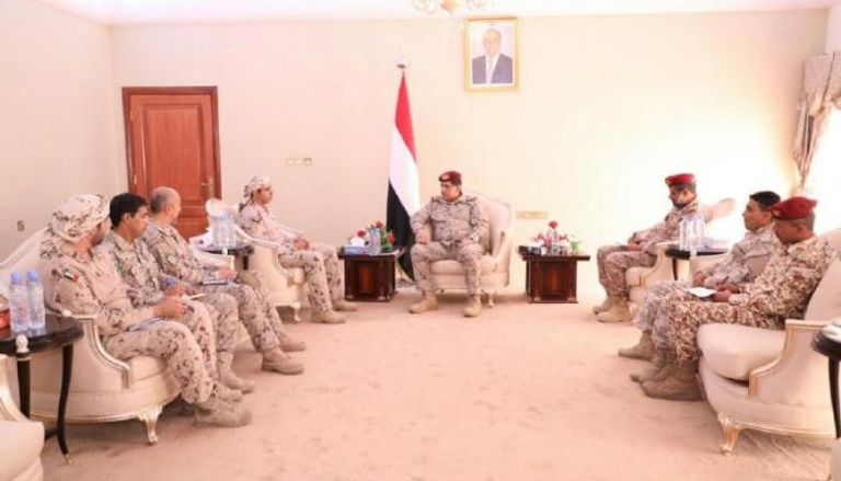 رئيس الأركان اليمني وقيادة التحالف في عدن