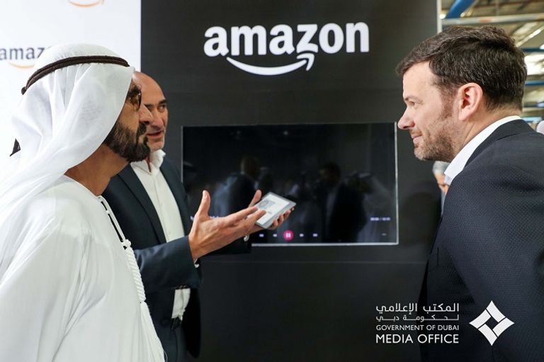 محمد بن راشد خلال الزيارة