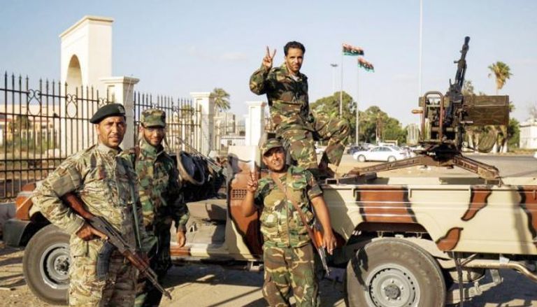 أفراد من الجيش الوطني الليبي