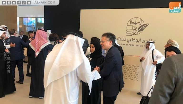 بالصور.. انطلاق الدورة الثانية من منتدى أبوظبي للنشر في منارة السعديات