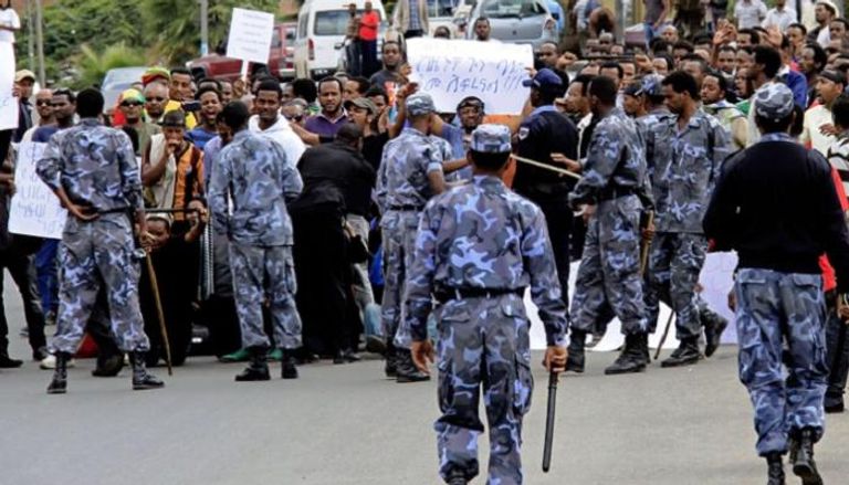 قوات أمن إثيوبية خلال أحداث عنف شرق البلاد