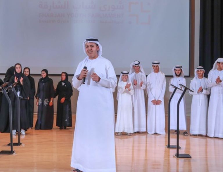 إحدى المشاركات في الجلسة