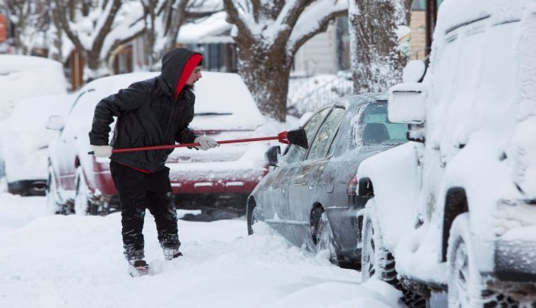 استمرار موجة البرد القارس في الغرب الأوسط الأمريكي