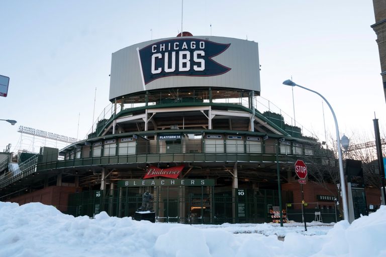 العاصفة القطبية تسببت في شلل حركة النقل