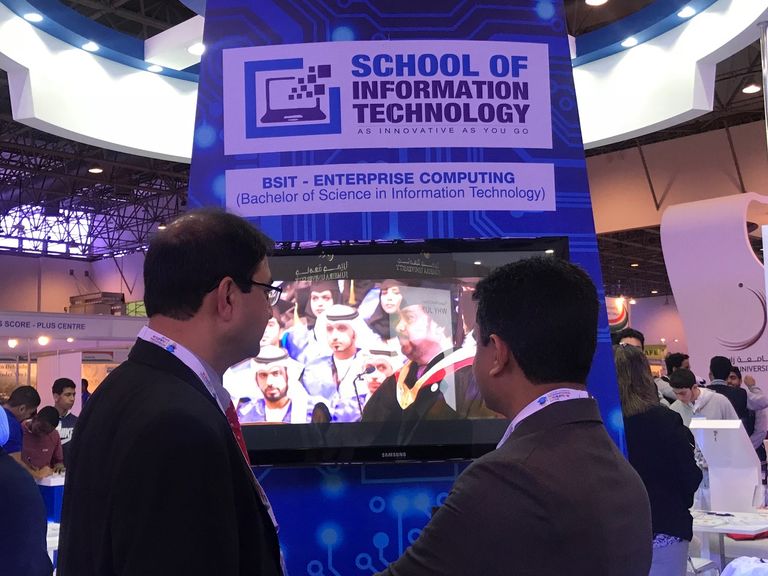 إنطلاق "معرض التعليم الدولي" بمشاركة ١٠٠ مؤسسة تعليمية بالشارقة