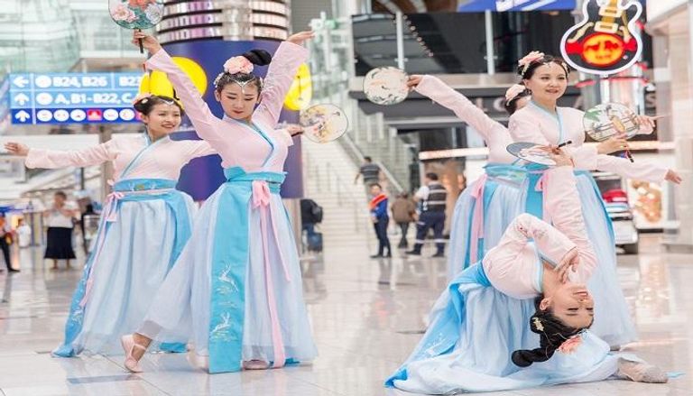 مطار دبي الدولي يحتفل برأس السنة الصينية