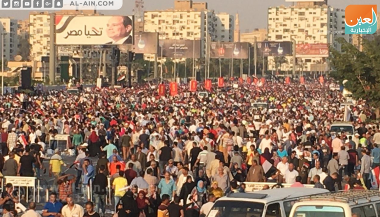 جانب من المسيرات المؤيدة للرئيس عبدالفتاح السيسي