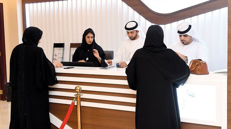 مكانة عالية تحظى بها المرأة الإماراتية على المستوى الاجتماعي والسياسي