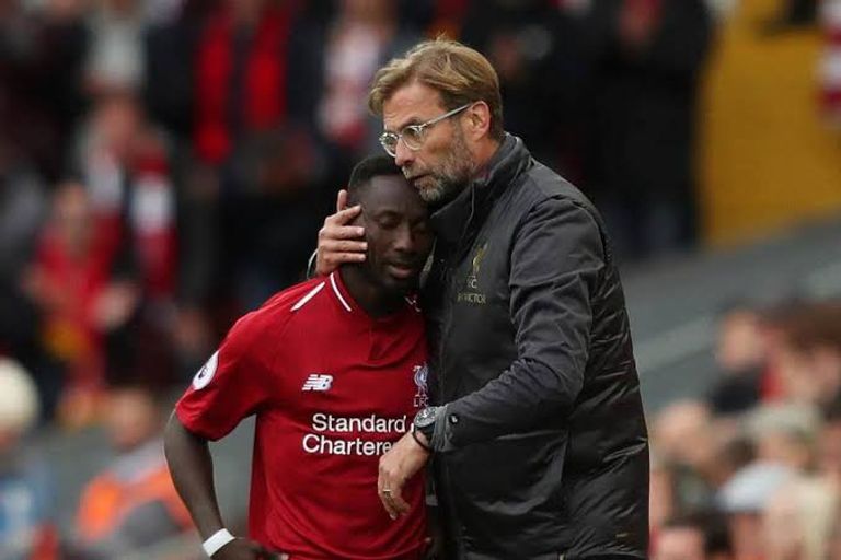 كيتا وكلوب صورة من المباراة المثيرة بين ليفربول وسالزبورج