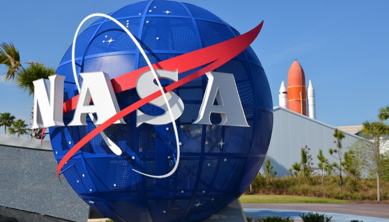 تنفيذ أول مهمة نسائية على المحطة الدولية 21 أكتوبر - شعار ناسا