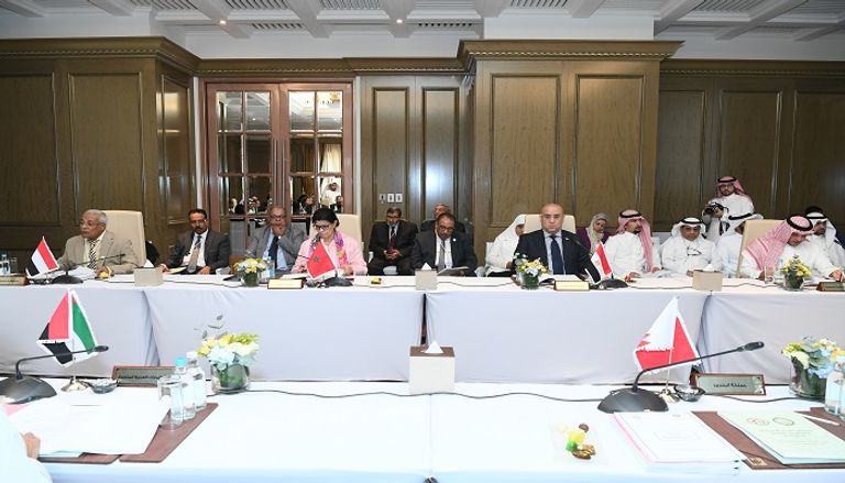 جانب من اجتماع المكتب التنفيذي لمجلس وزراء الإسكان العرب