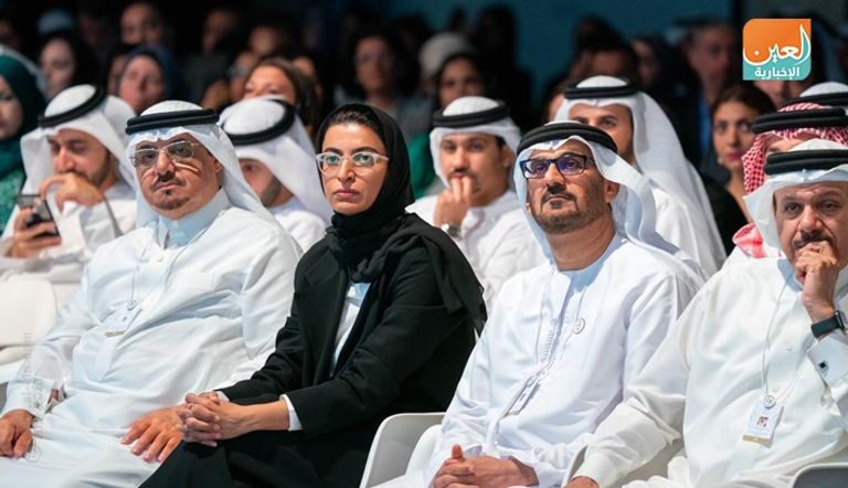 وزير التسامح الإماراتي يلقي كلمة في منتدى