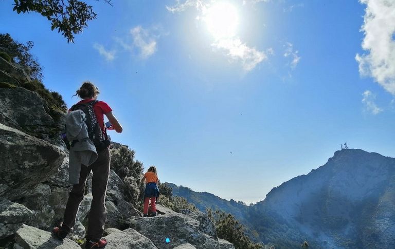 جزيرة إلبا الإيطالية