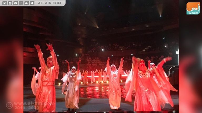 جانب من أوبريت "الحضن العربي" في لابيرل دبي