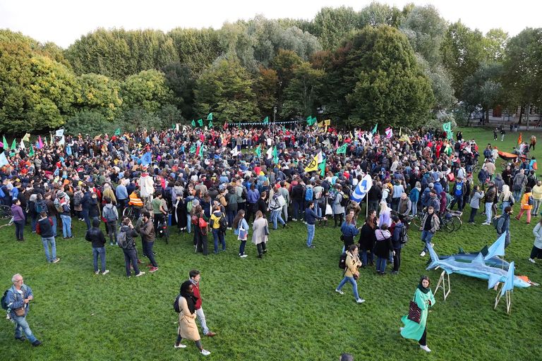 متظاهرون من أجل المناخ في مدينة ملبورن الأسترالية